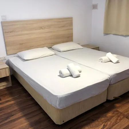 Cozy Loft Apartment Ayía Nápa Extérieur photo
